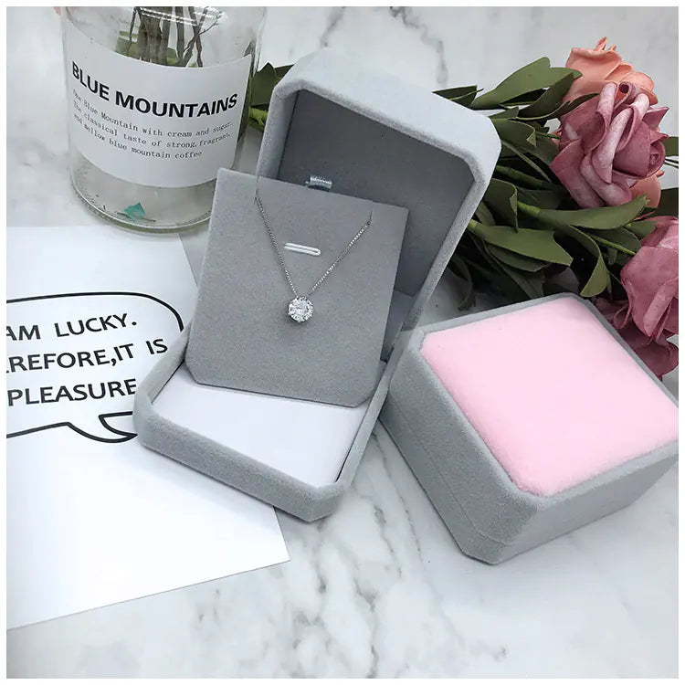 Simple  Diamond Necklace in Silver