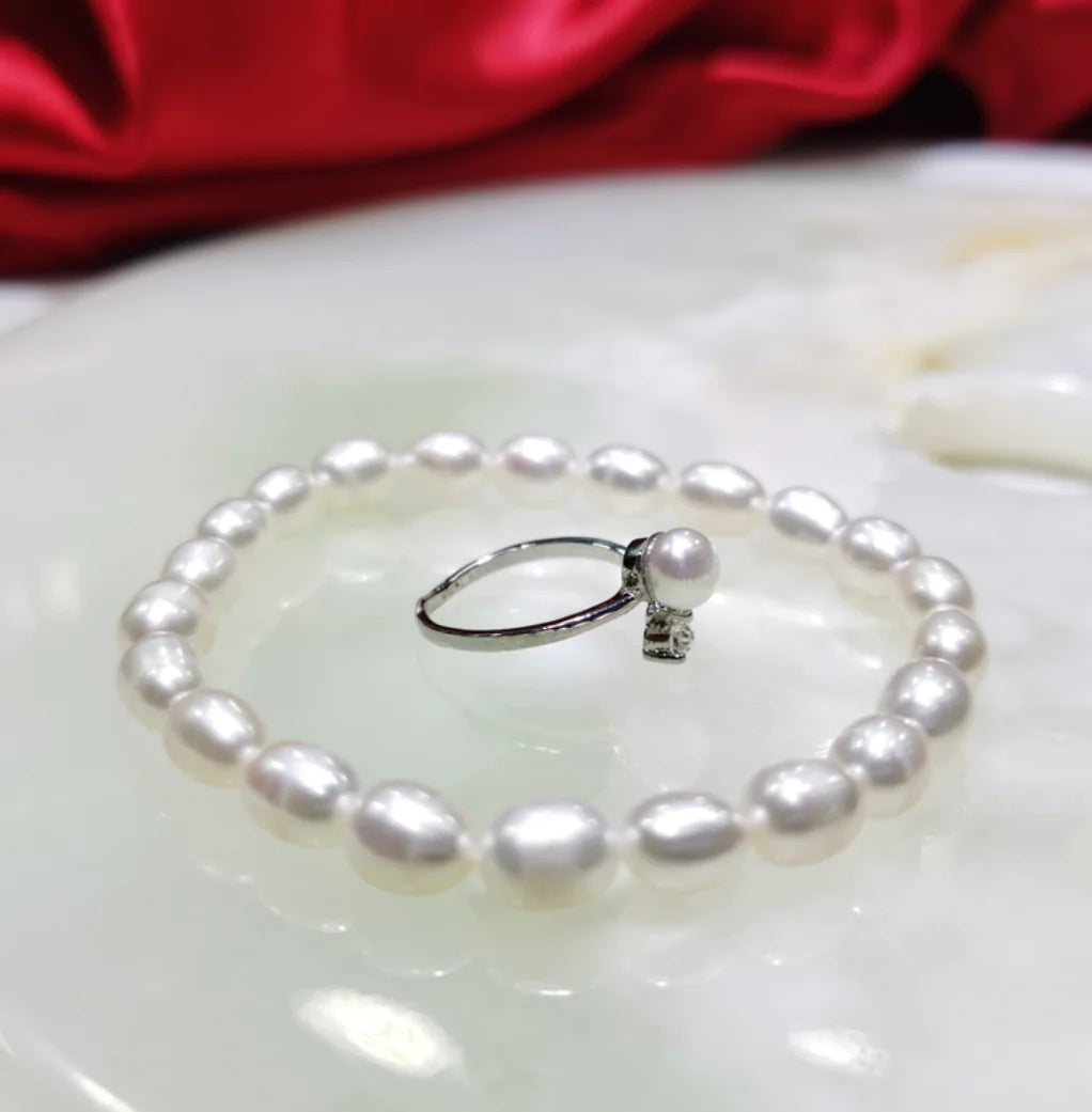 Pearl Jewelry Set - Necklace, Bracelet, and Ring (3 Pieces)